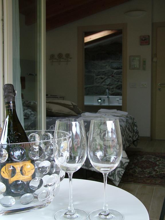 B&B Il Noce Alla Finestra Roe ห้อง รูปภาพ