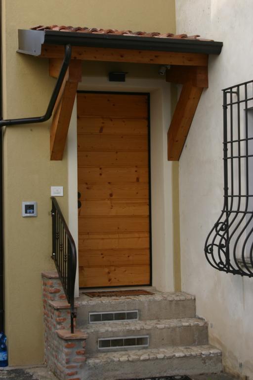 B&B Il Noce Alla Finestra Roe ภายนอก รูปภาพ